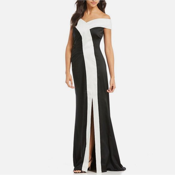 Kay Unger Dresses & Skirts - Kay Unger Colorblock Off Shoulder Long Gown